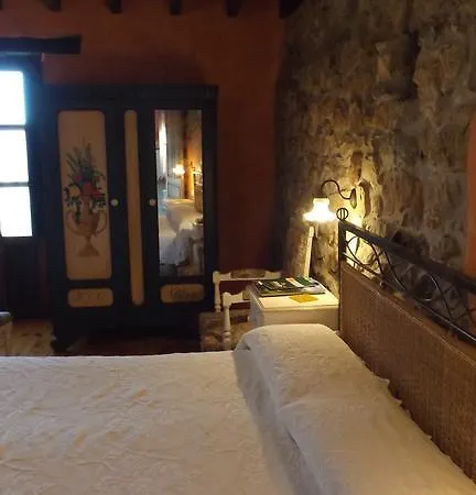 Bed & Breakfast La Portiella Del Llosu 2*